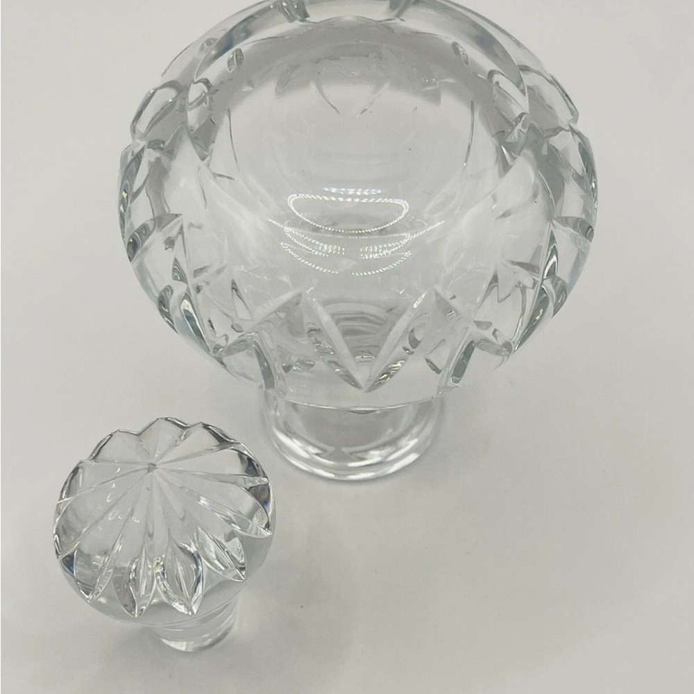 Sophisticated CRYSTAL PERFUME BOTTLE~ Czech Republic - Picture 5 of 6